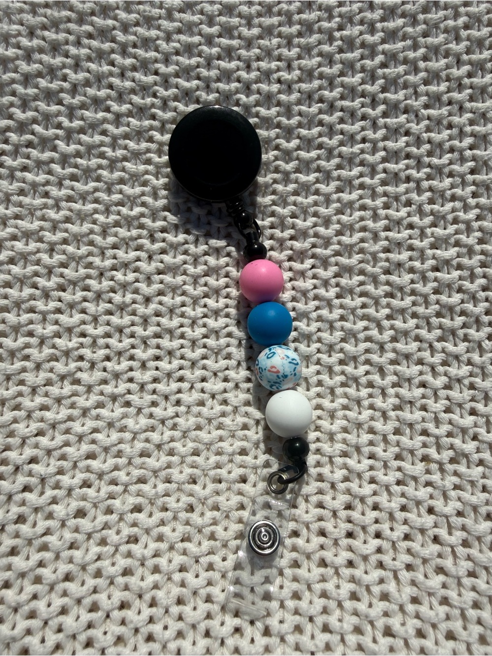 Beaded Badge Reel with Pink, Blue and White Beads